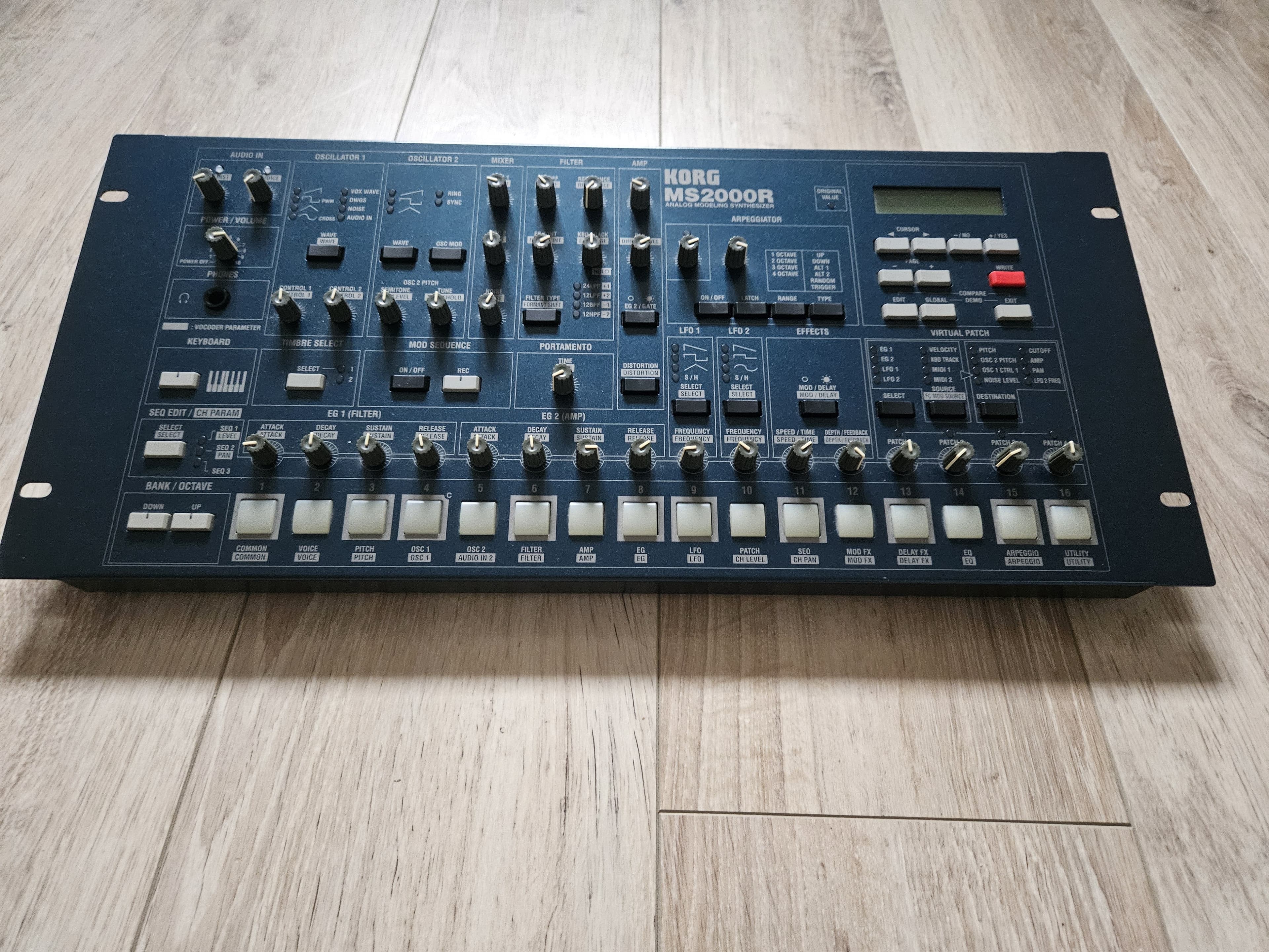 Korg MS2000R