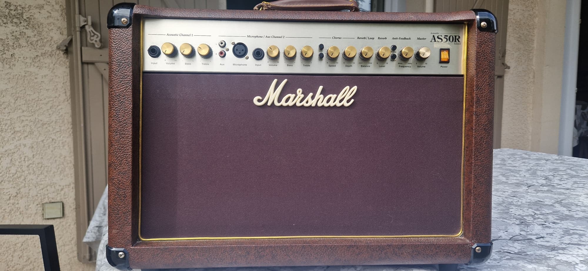 Vends ampli guitare acoustique MARSHALL AS50R