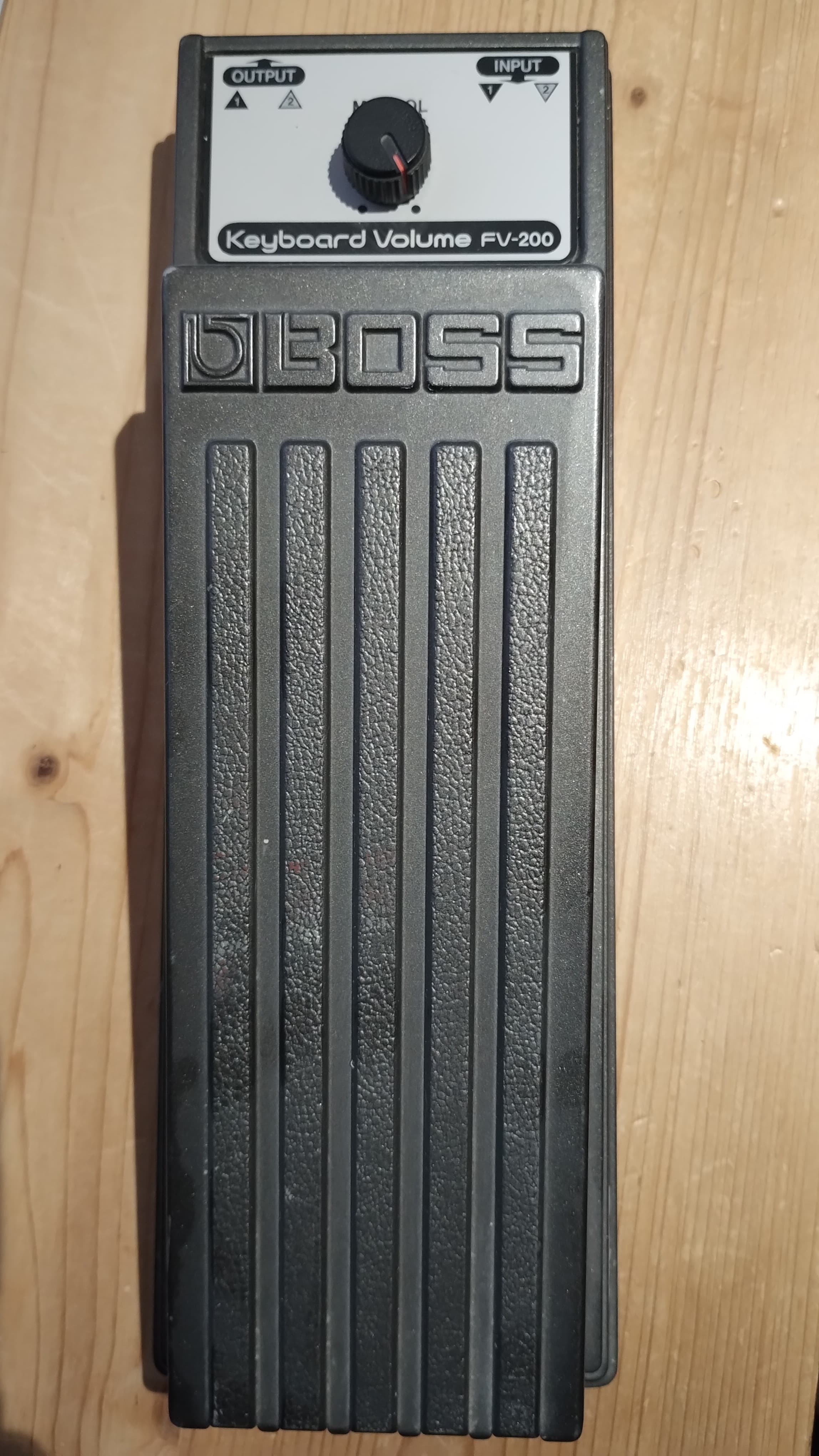 Boss FV-200 Keyboard