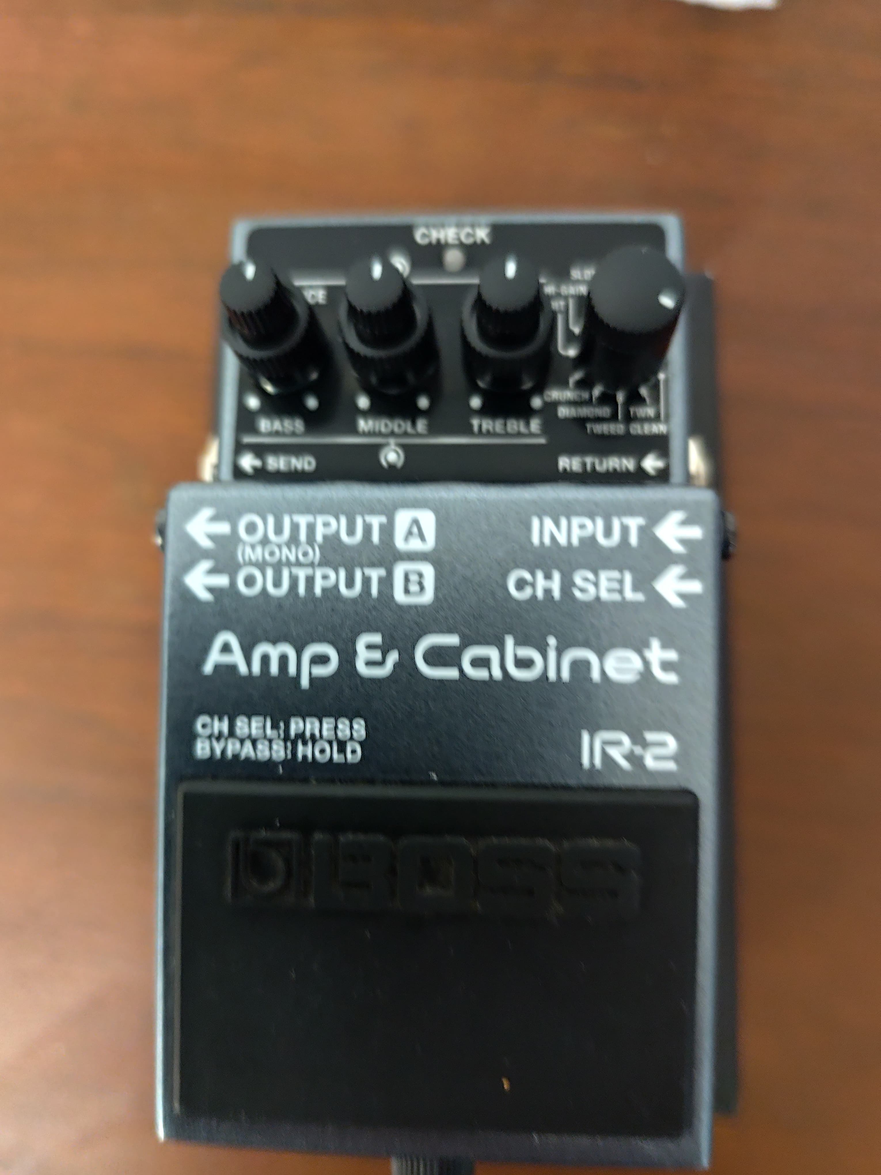 Vend simulateur d'ampli Boss ir2