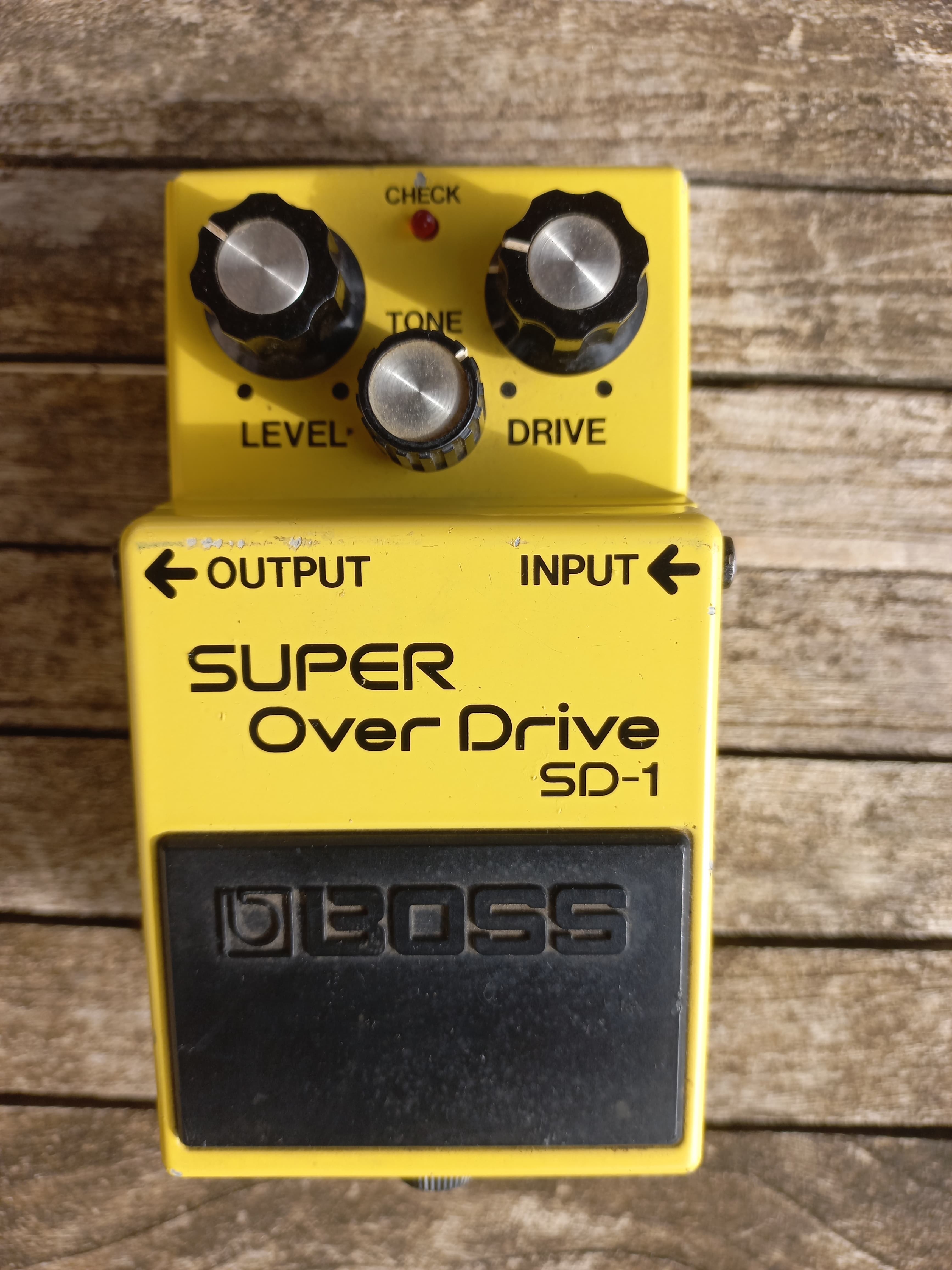 Vends Boss SD-1 Super Overdrive JAPAN
