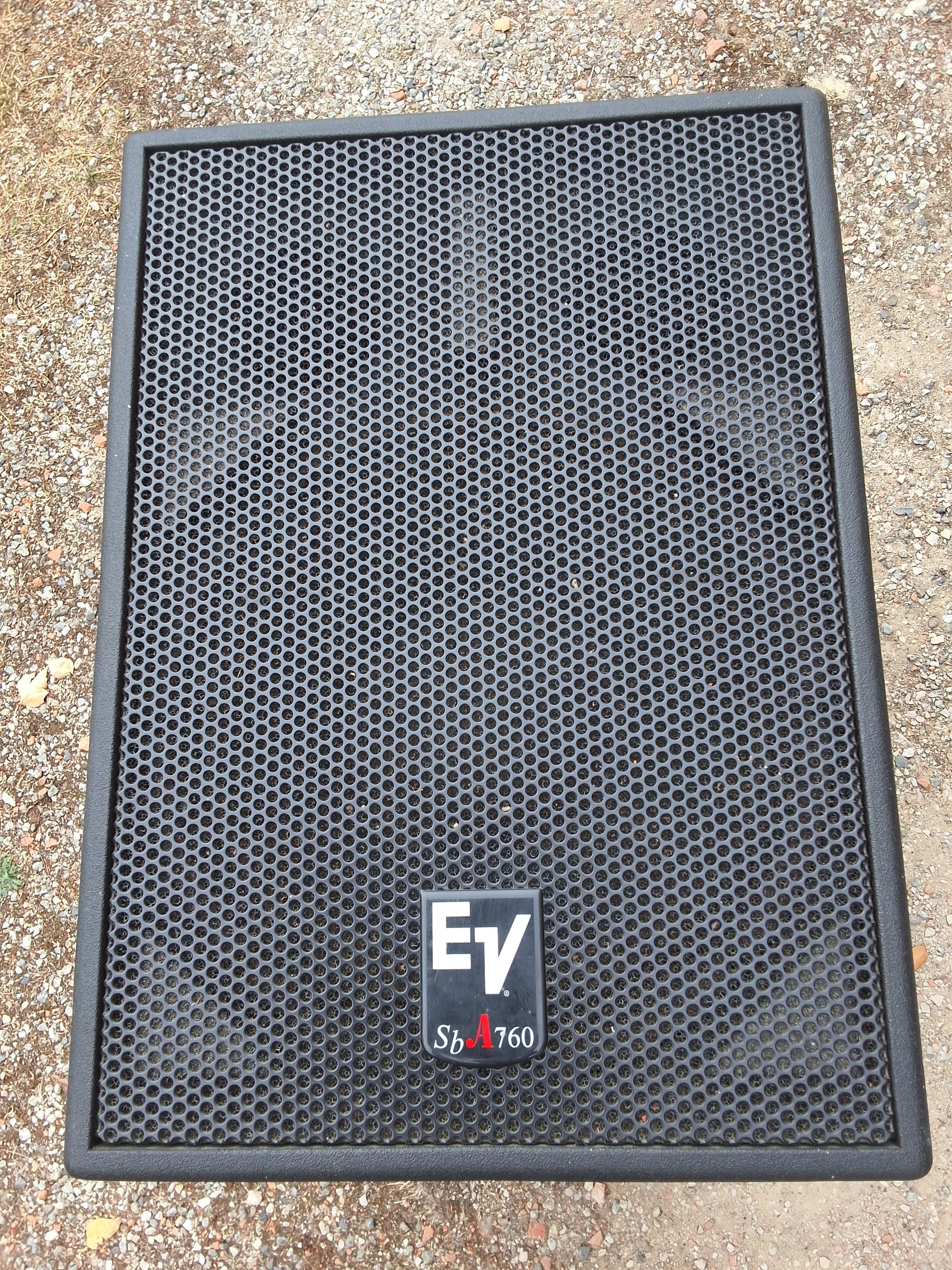 vends subwoofer Electro-Voice SB A760