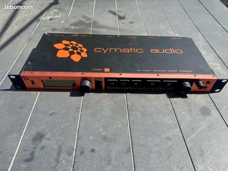 Vends Cymatic uTrack 24 en excellent état