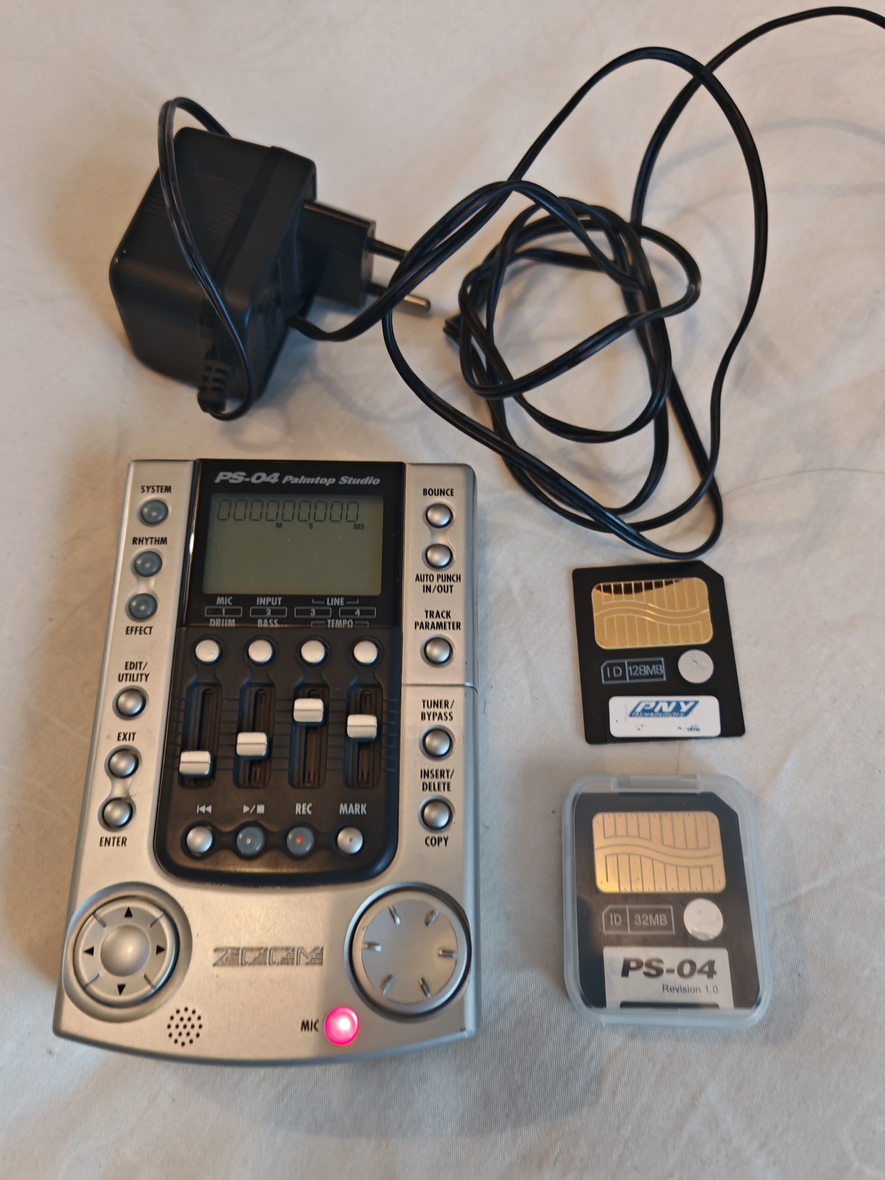 Vends multipistes Zoom PS-04