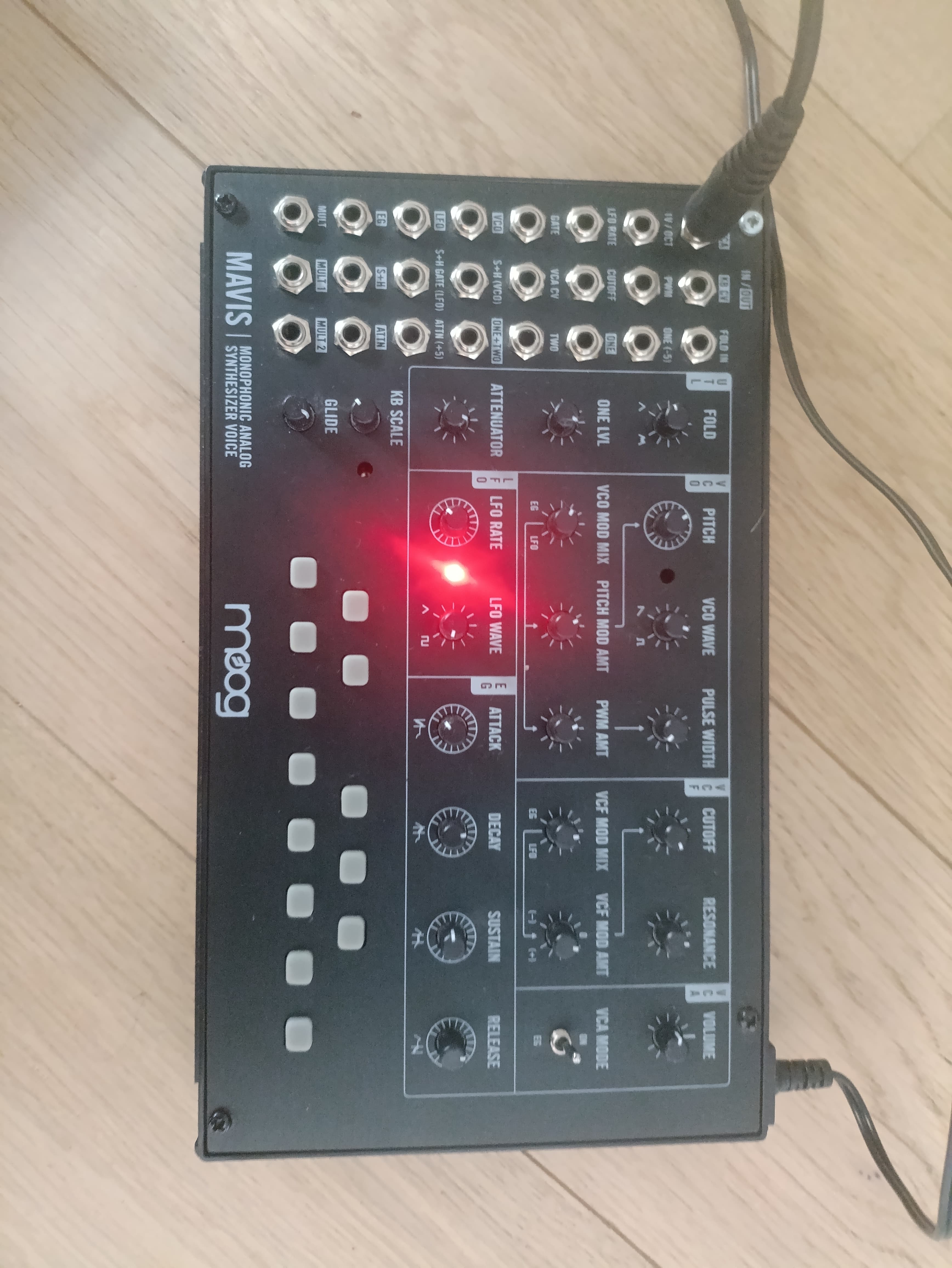 Vends moog mavis
