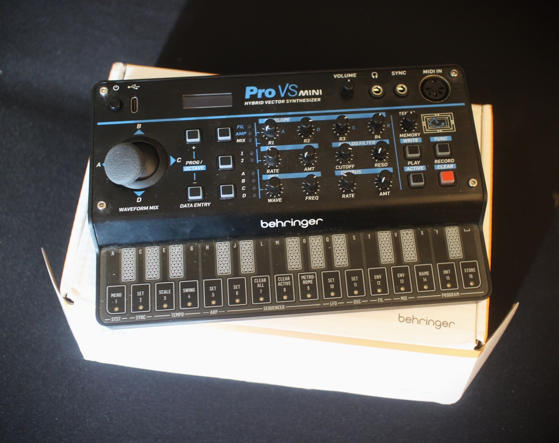 Behringer PRO VS MINI