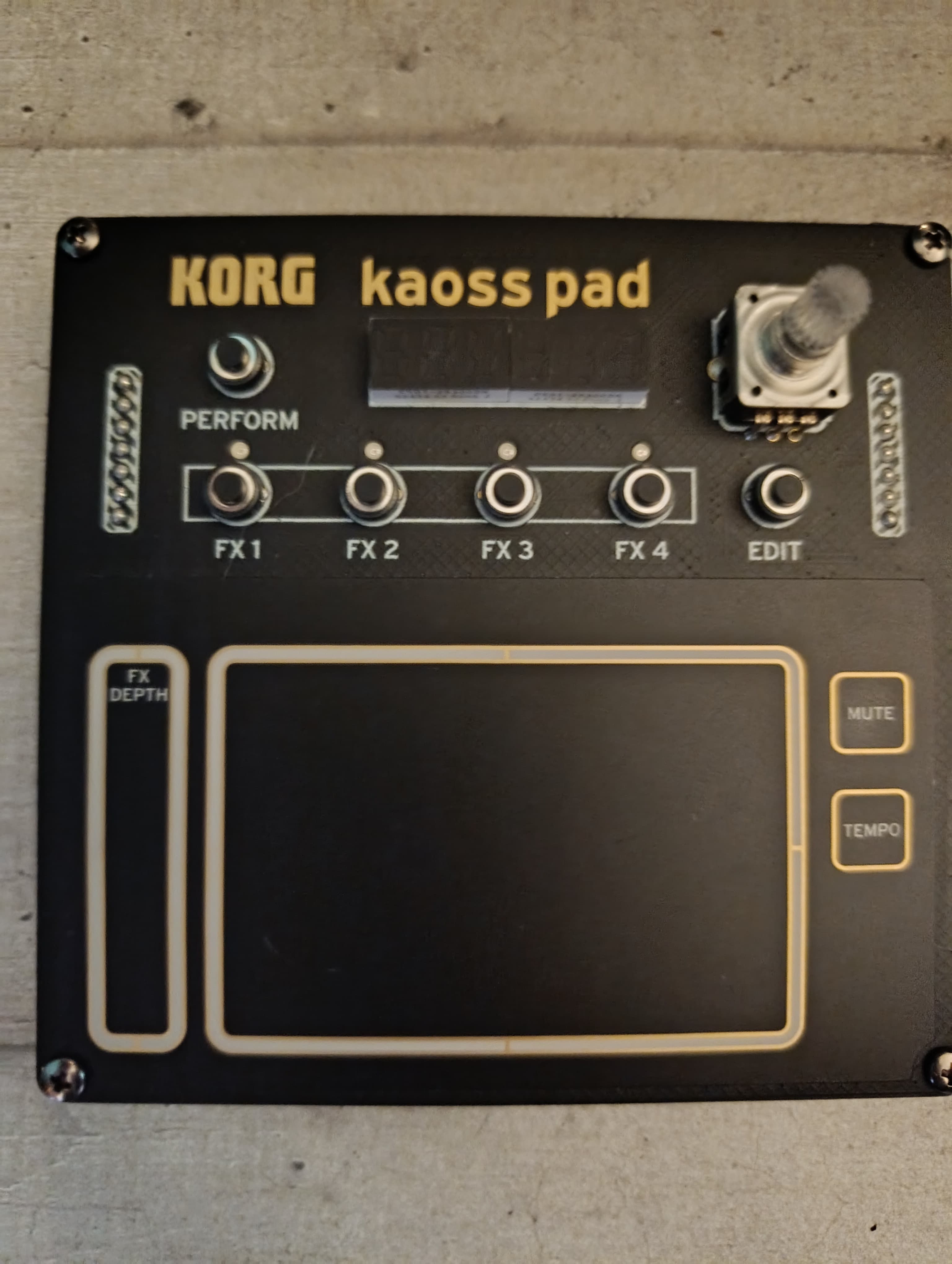 Vends Korg NTS-3 Kaoss Pad