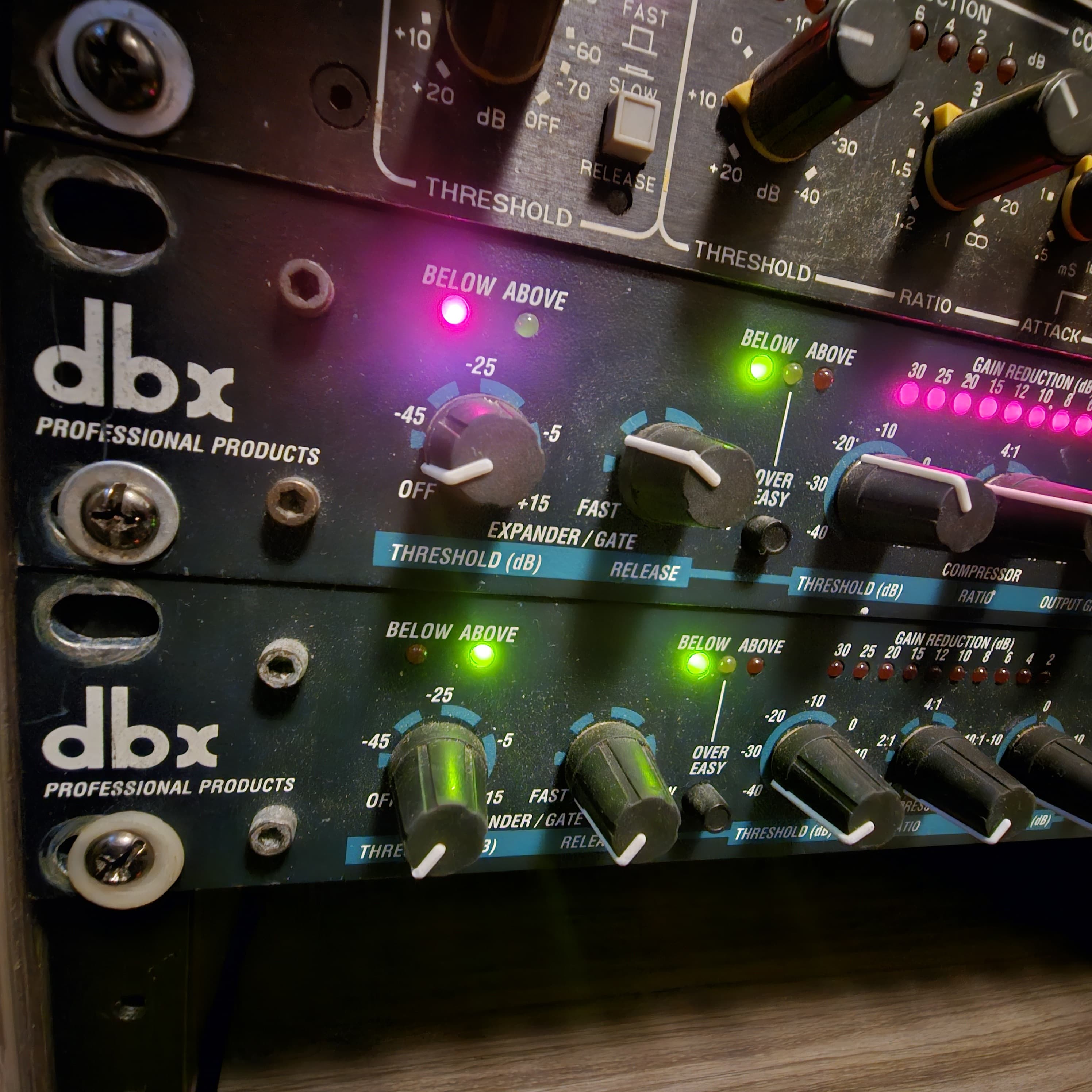 DBX 166 A MODEL USA