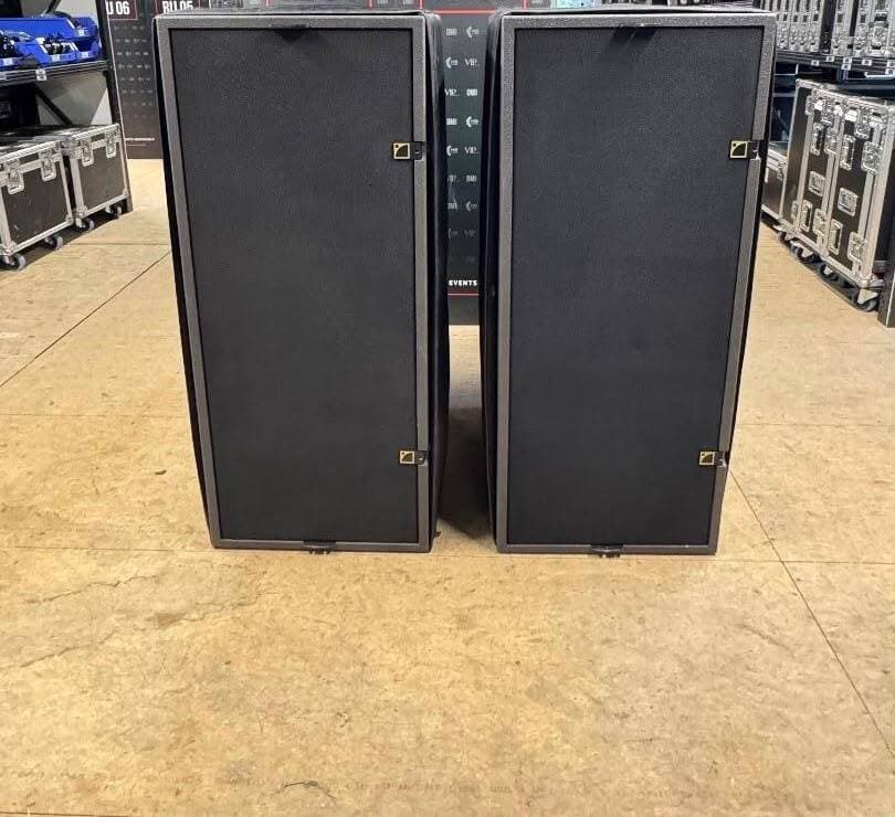 ? À VENDRE : Caisson de basses L-ACOUSTICS SB28 (double 18 pouces) ?