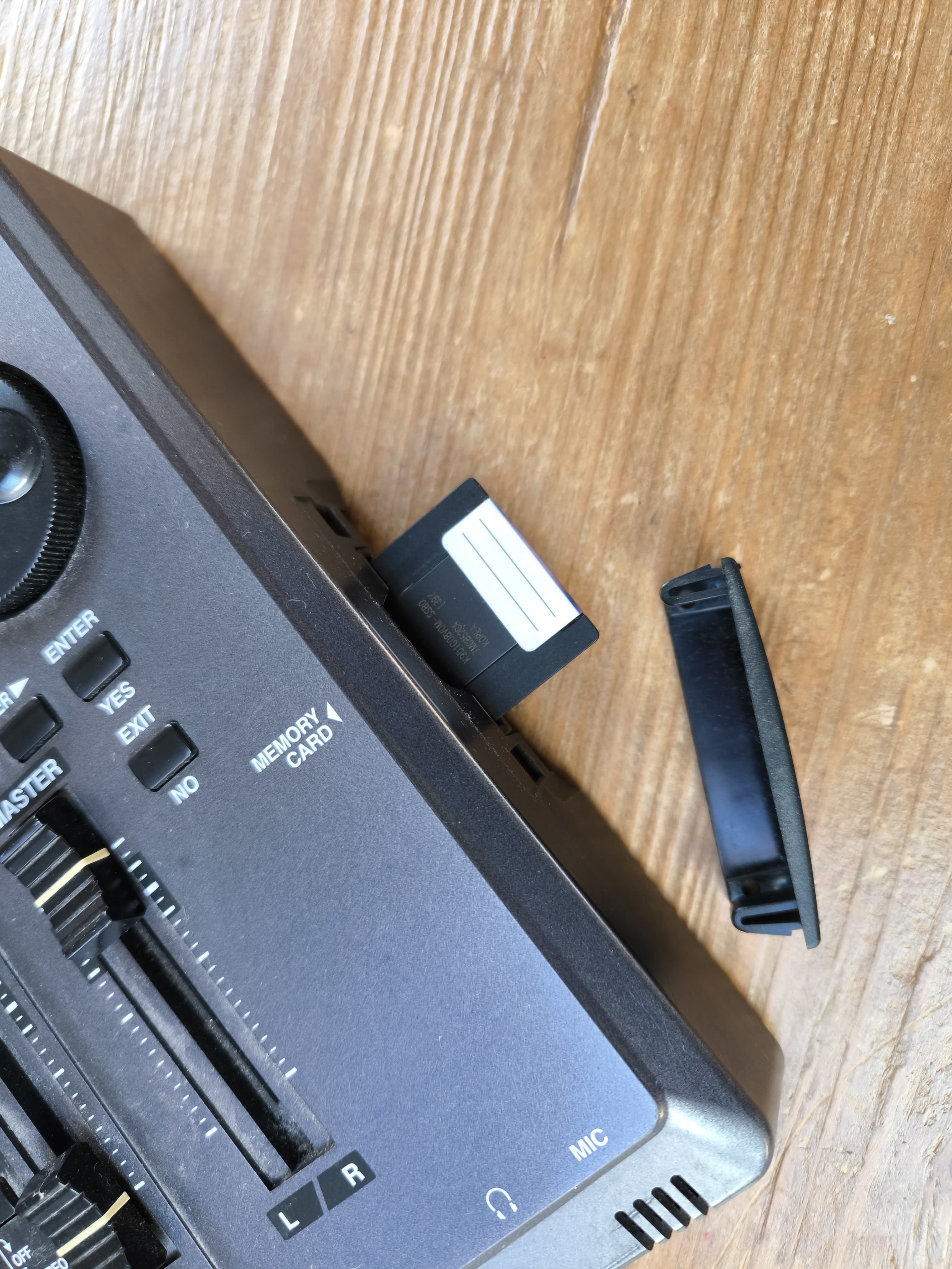 vends Boss BR 523