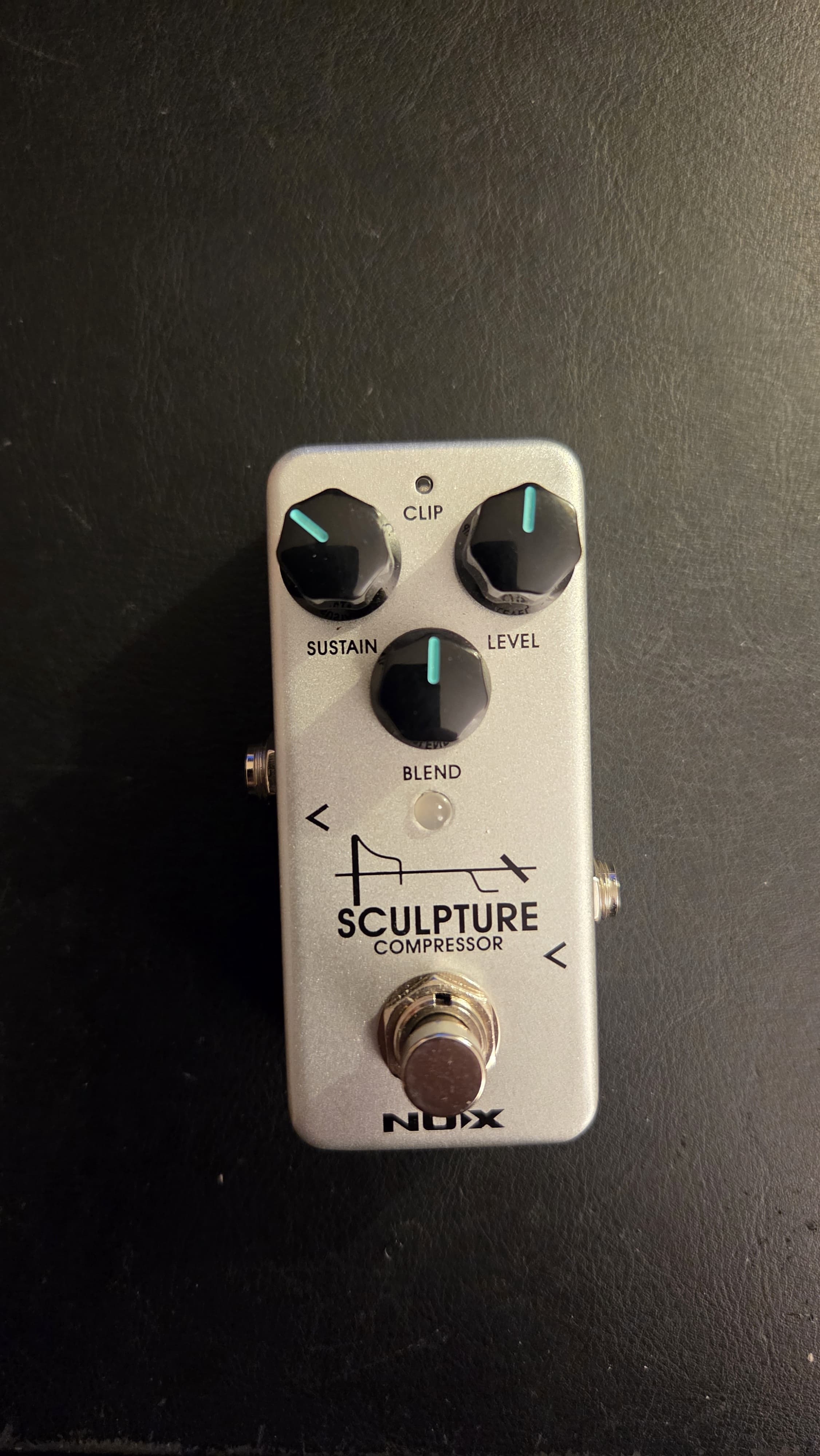 NUX Sculpture compressor