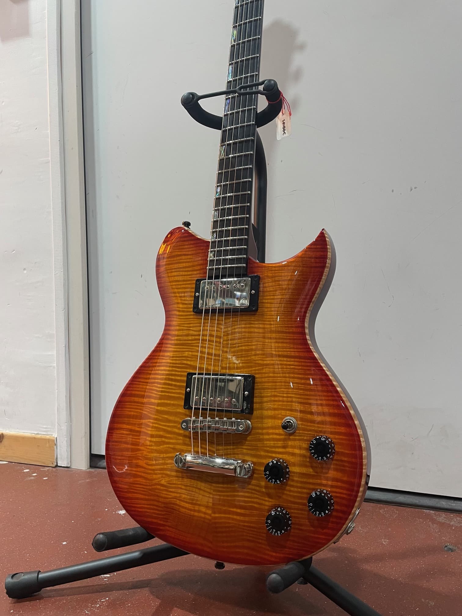 washburn WI68 idol baritone