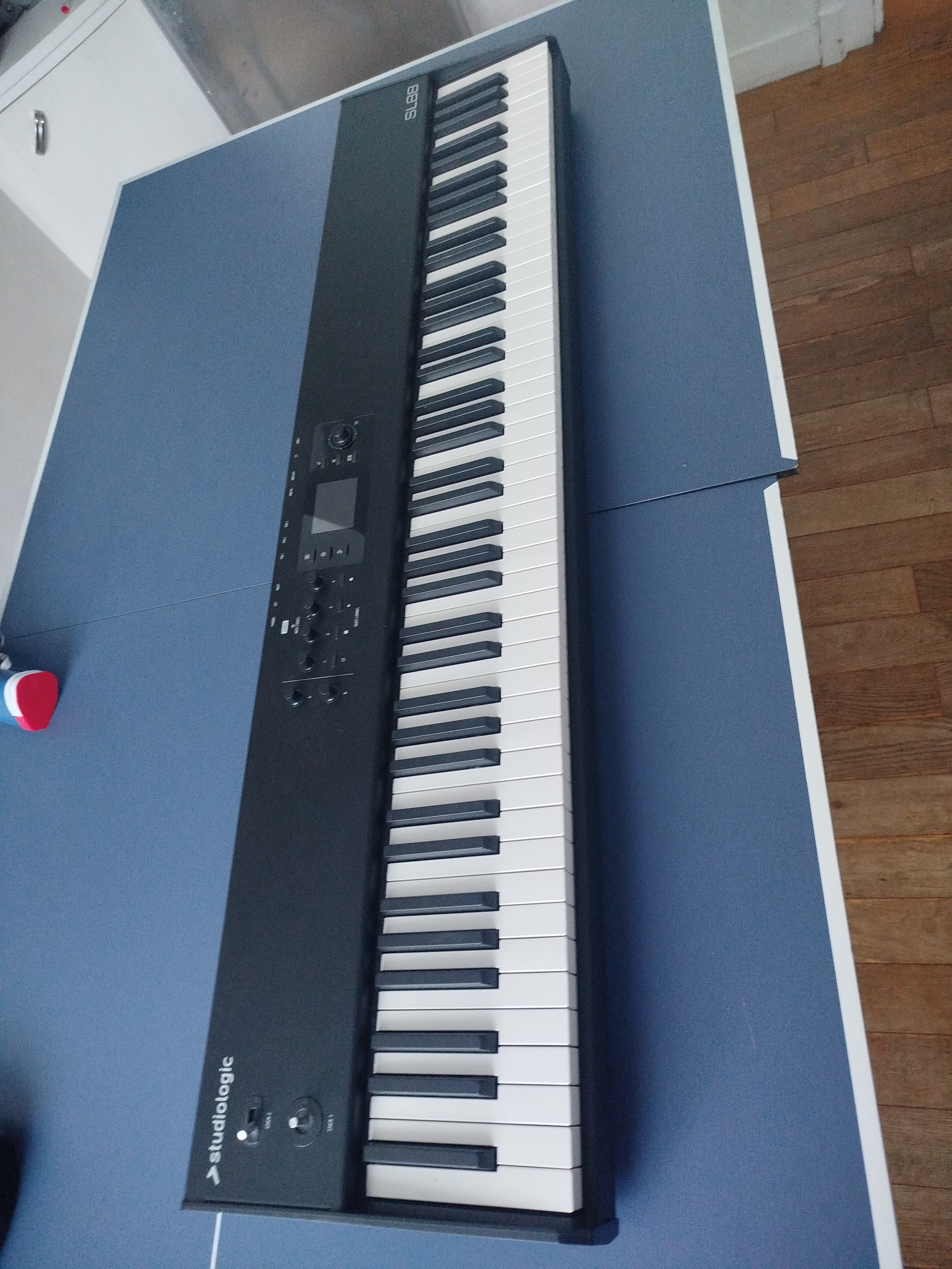 STUDIO LOGIS SL88MK2