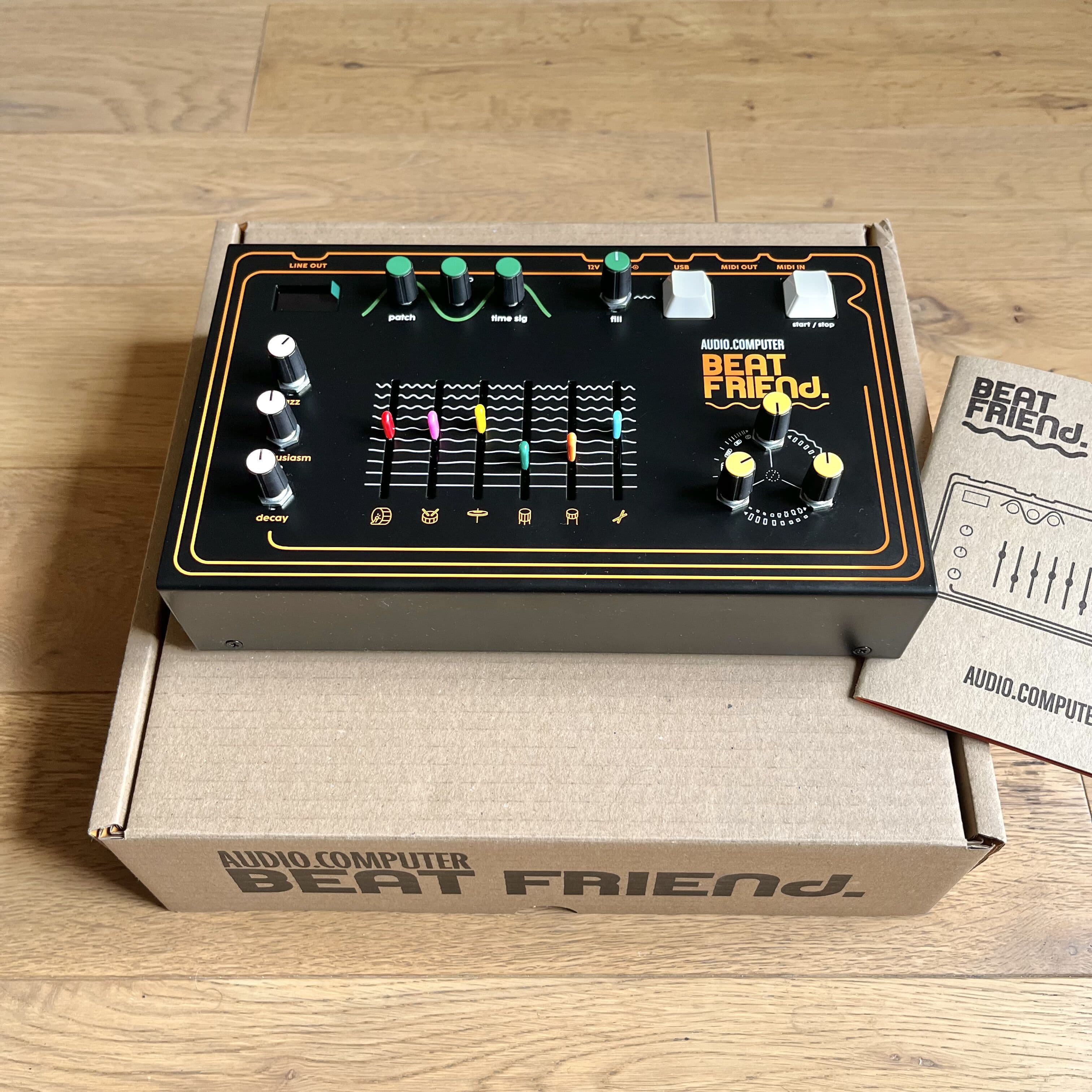 Audio Computer - BEAT FRIEND - Boite à Rythme Analogique (inspirée Roland CR-78)