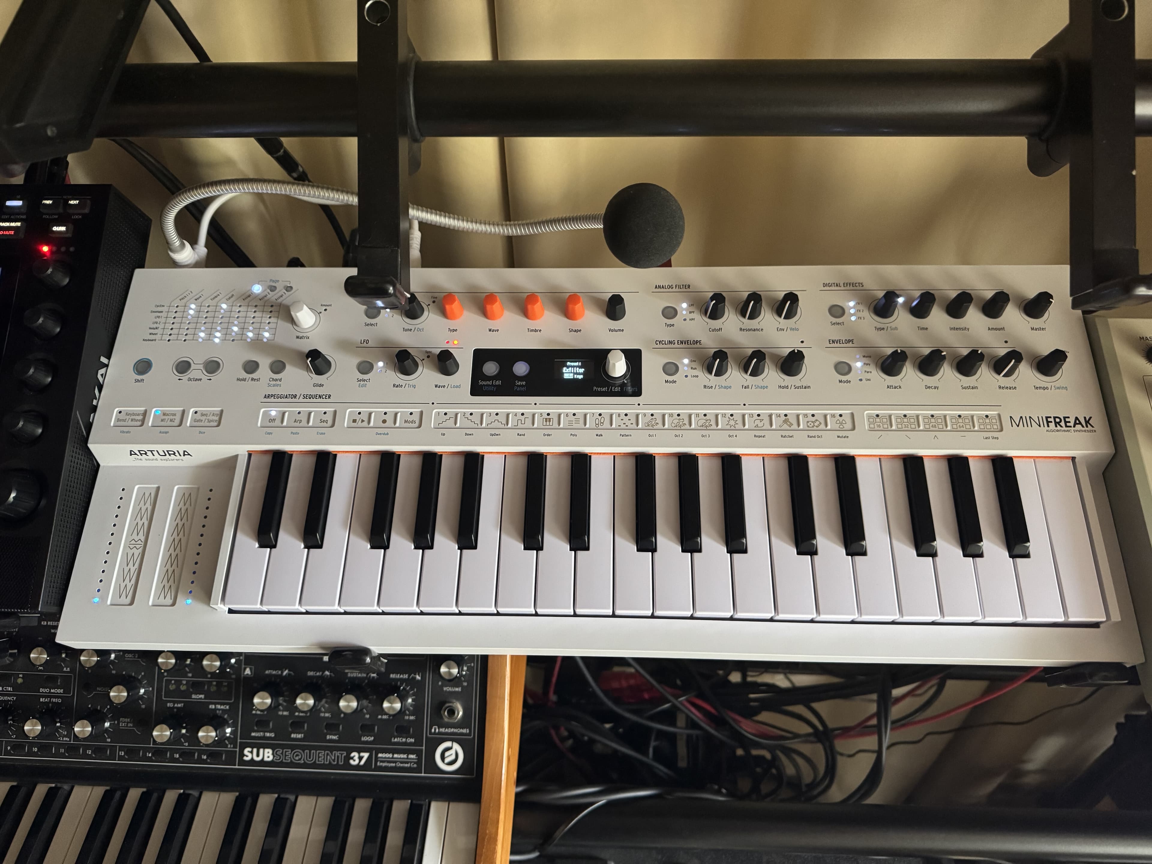 Arturia MiniFreak Vocoder Edition - Parfait état