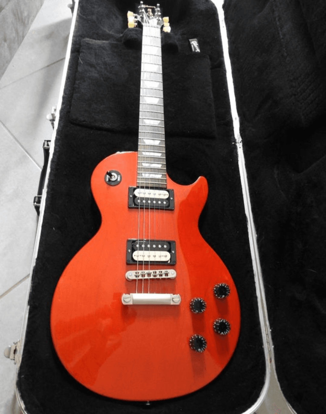 Vends Gibson Les Paul LPM 2015 100th anniversary complète avec étui comme neuve
