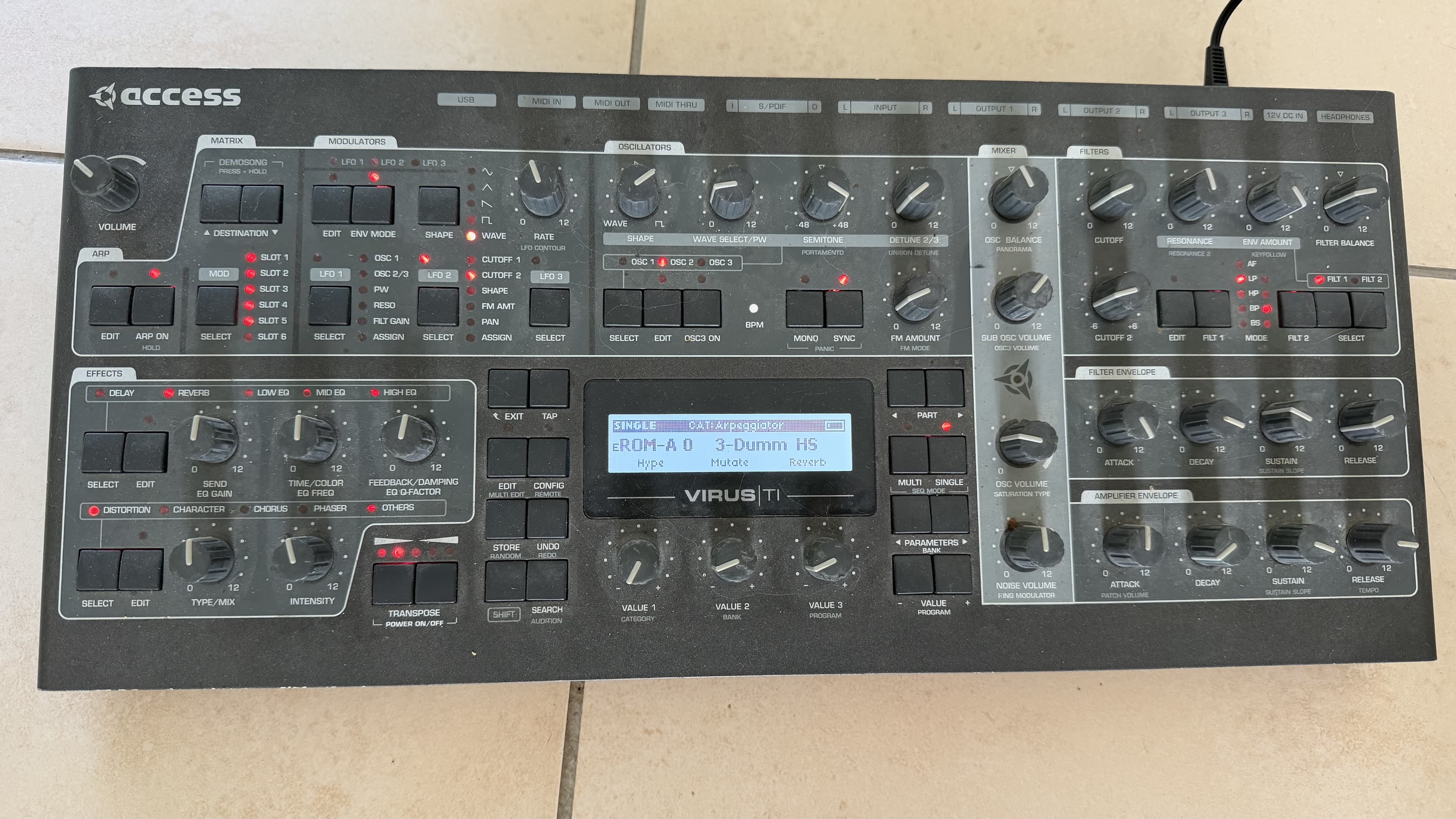 Access Music virus ti2 desktop