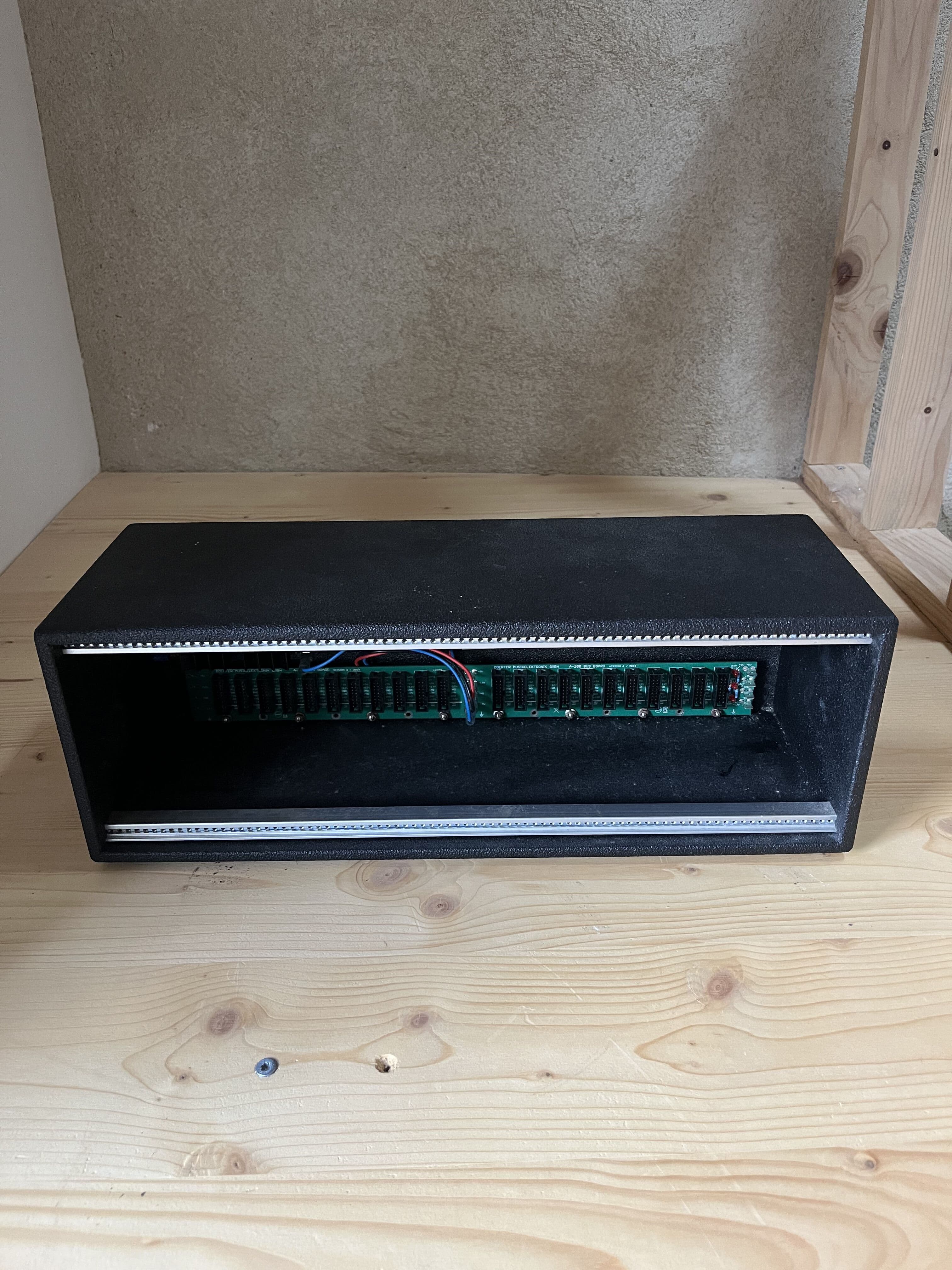 Vends case Doepfer A-100LC3 noir