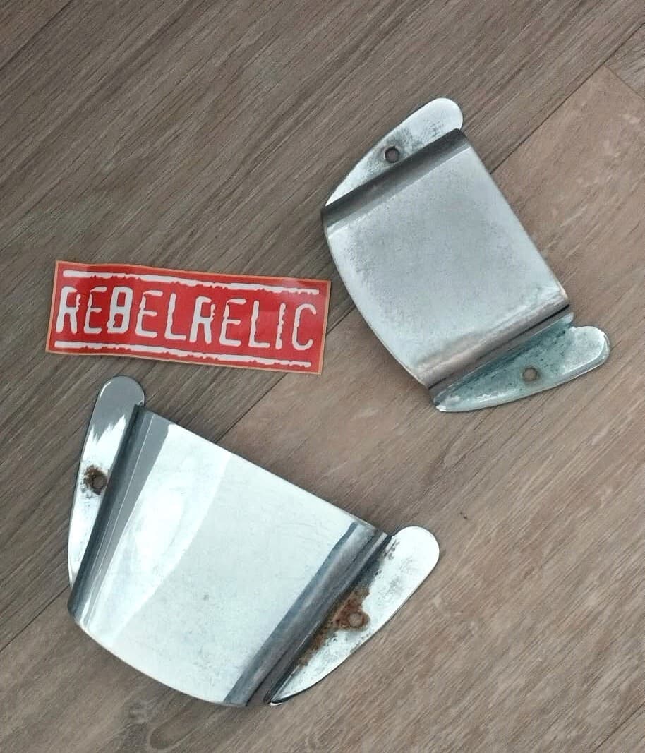 Capots de micro et chevalet Fender 51 Precision Bass