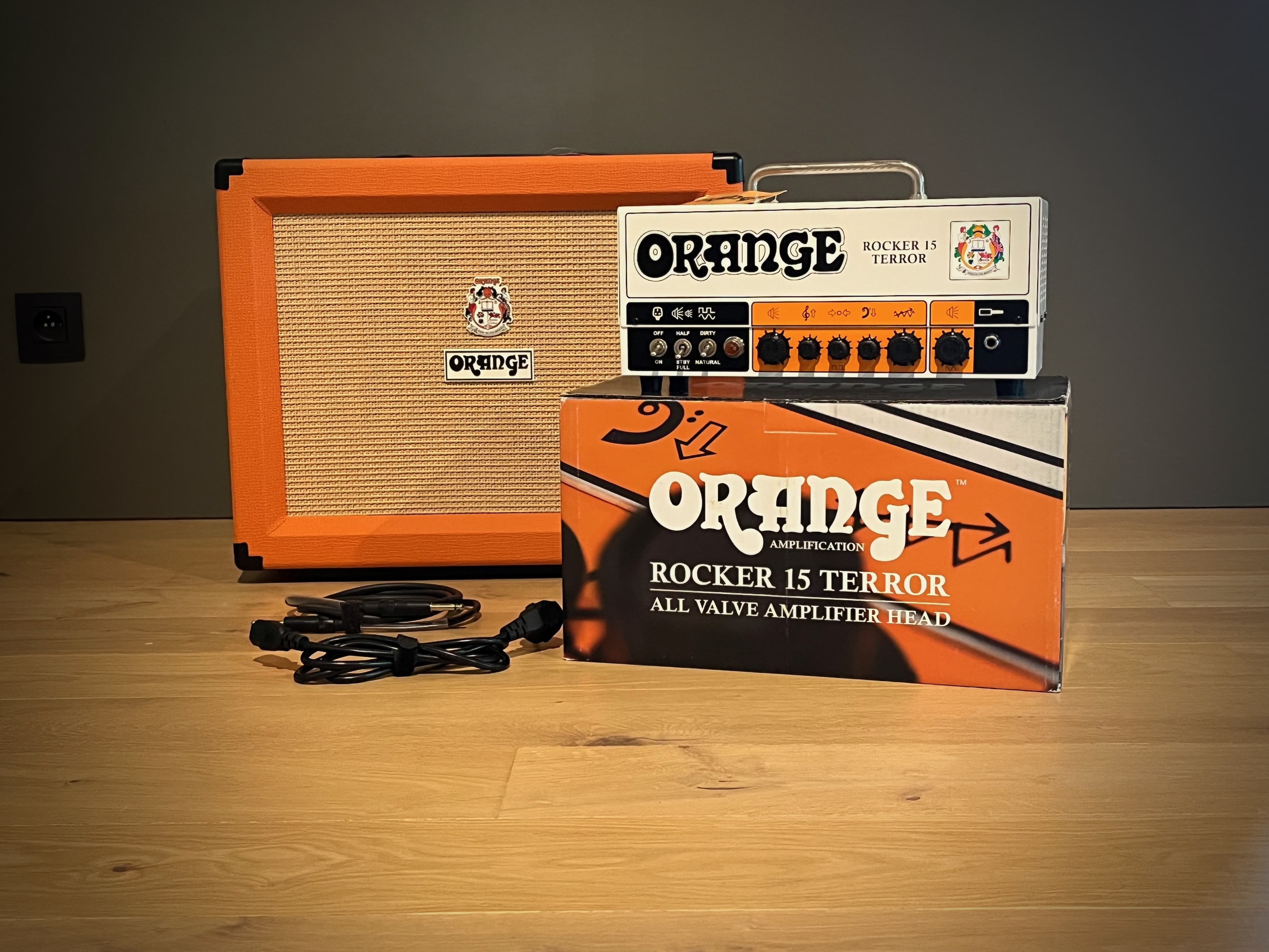 Orange Rocker 15 Terror + baffle PPC112, comme neufs