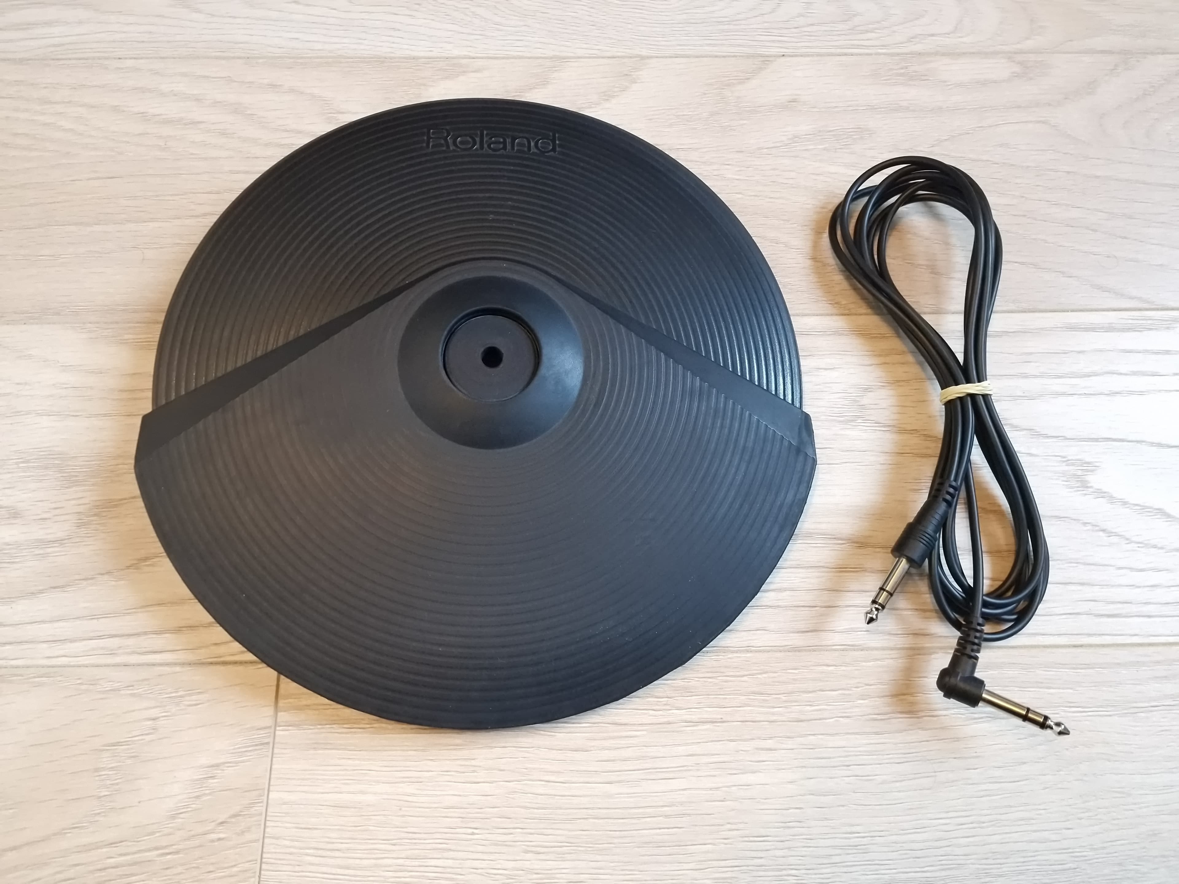 Vends cymbale Roland V-Drums CY-8