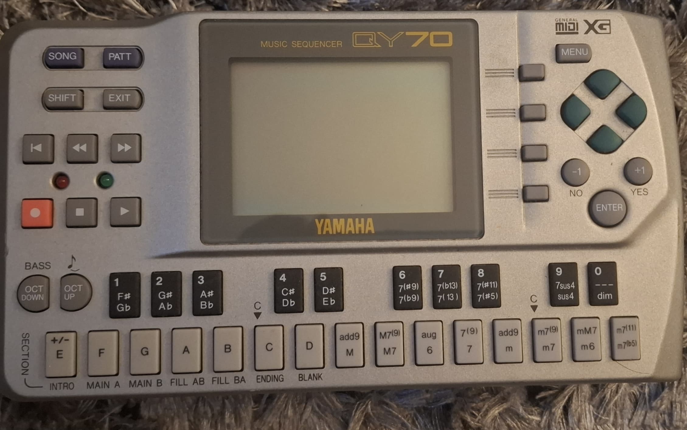 Yamaha QY70