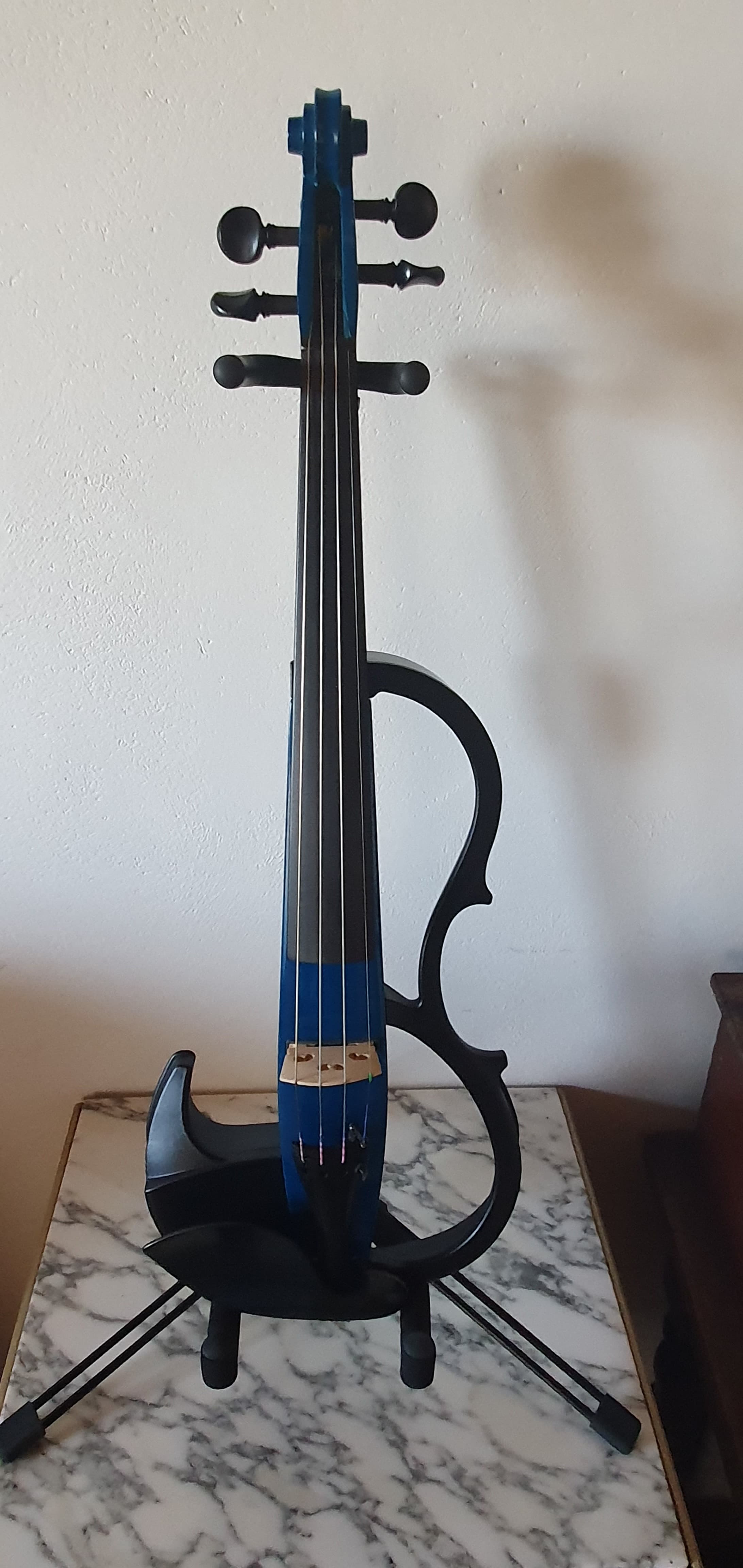 je vend violon electrique sv-200