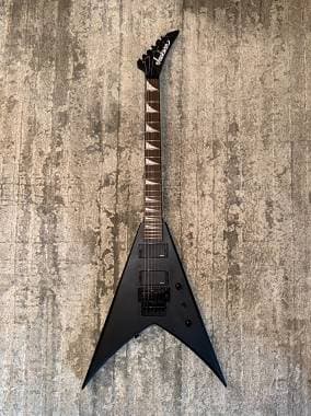 Jackson King V Satin Black KVXMG