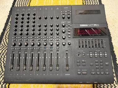 Yamaha MT8X Multitrack Cassette Recorder  registratore analogico 8 tracce