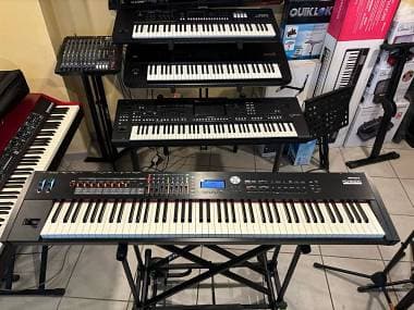 Roland RD 2000 EX STAGE PIANO 88 TASTI PESATI (SPEDIZIONE