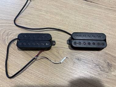 Pick-ups 7 corde Sterling by Music Man Jp70 coppia (PTP2827 e PTP2828)