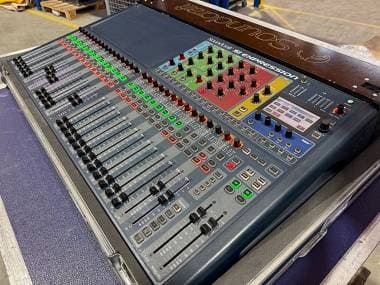 Soundcraft Si Expression 3 with MADI card