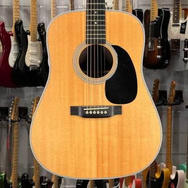 MARTIN - D 28 + FISHMAN NATURAL - Spedizione Gratis