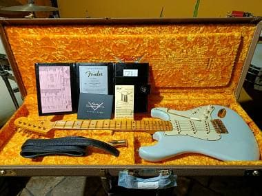 Fender Custom Shop 62 Limited Edition Stratocaster Journeyman Relic - Sonic Blue