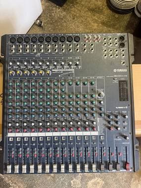 Yamaha MG166CX-USB Mixer 16 Canali USB