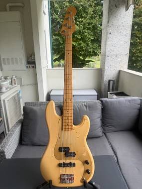 Fender PJ Classic 50