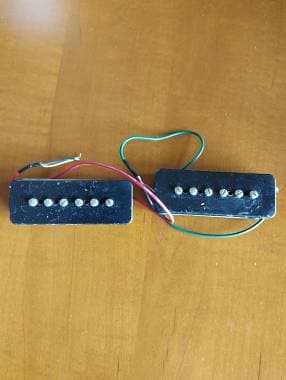Pickup Cort P90