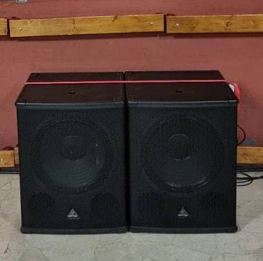 Behringer B1800xp coppia usati 10 volte