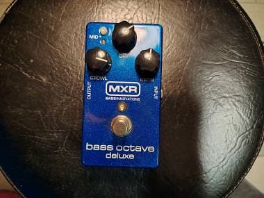 MXR bass octave deluxe