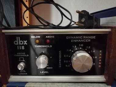 DBX 118