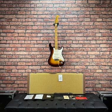 Fender Custom Shop Stratocaster 57 2 Tone Sunburst Limited Ed. Journeyman Relic