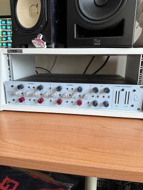 Rupert Neve Designs Portico II Master Buss