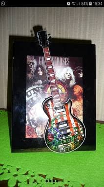 quadro con guitar GunsnRoses rarità introvabile (collezione gadgtes)