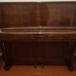 Vendesi Hermann & Co. - Berlin Pianoforte Verticale