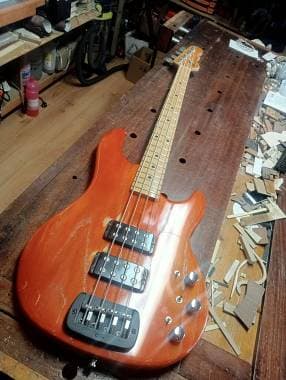 G&L L2000 1986