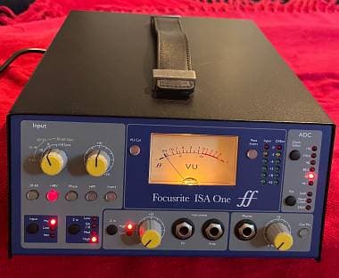Focusrite ISA One preamp e D.I. con uscita digitale