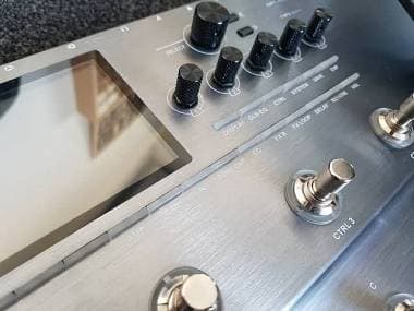 Mooer GE300 pedalier Multi-effets pedal