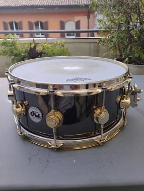 DW collector 14 x 6.5 Nickel Over Brass - gold hardware