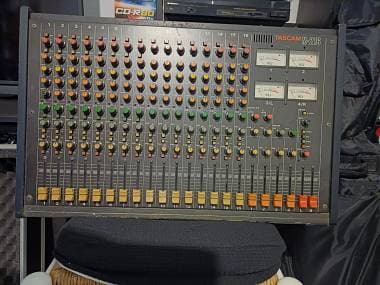 Tascam M216 + Flight Case
