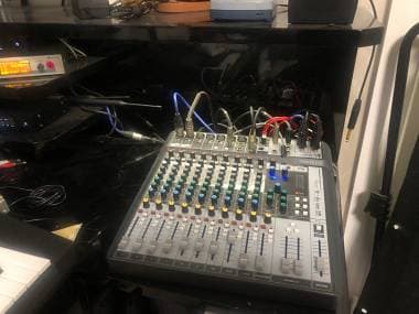 Shure Qlxd4 e Kit di ricarica